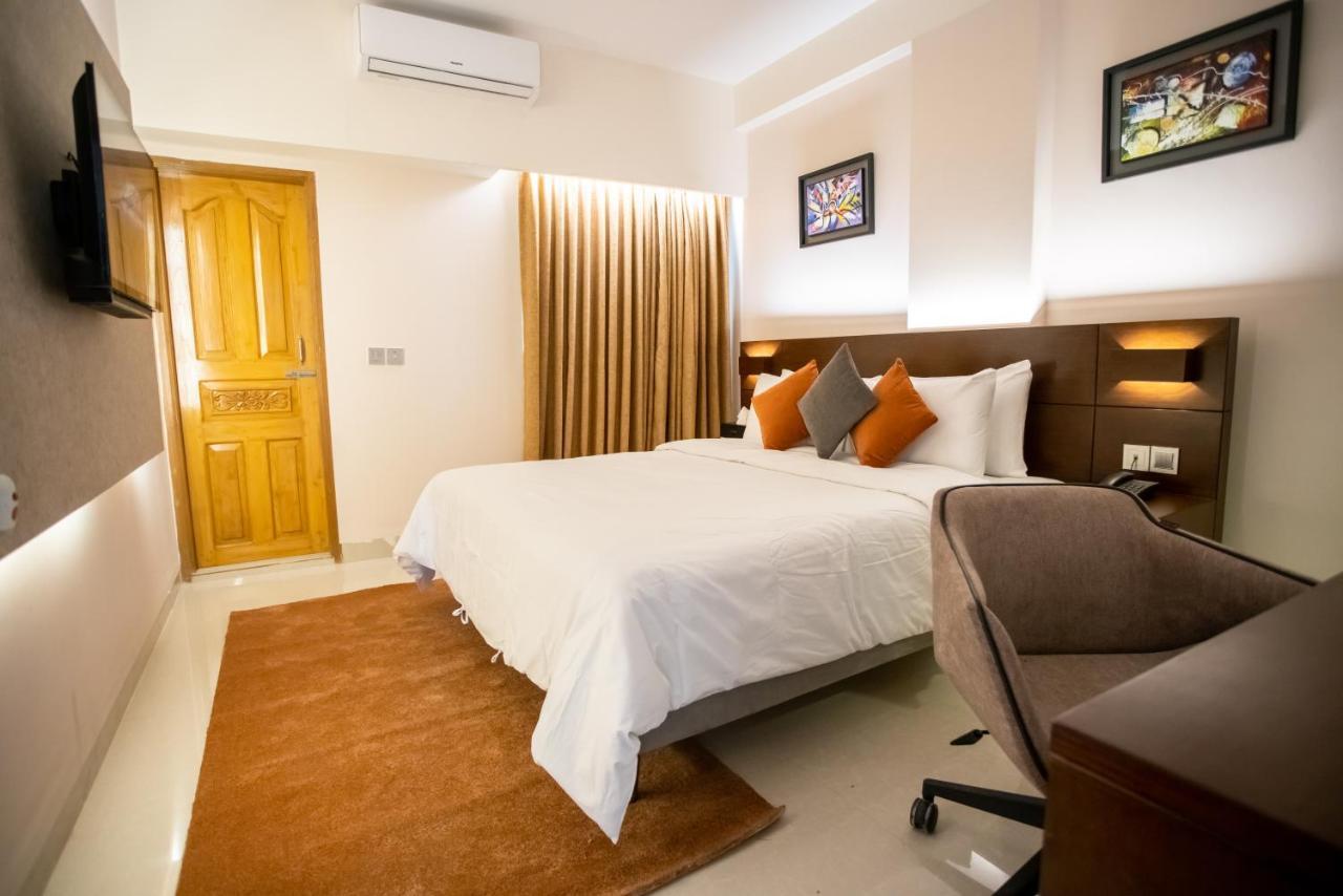 Jatra Flagship Sylhet City Centre Ngoại thất bức ảnh